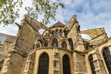 Fototapeta na wymiar Reims, France, Basilique Saint-Remi, Flying buttresses