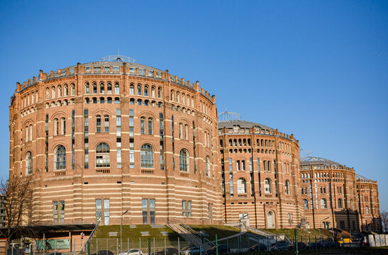 Erdberg Bilder – Durchsuchen 76 Archivfotos, Vektorgrafiken und Videos ...