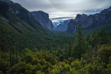 tunnel view in yosemite nationalpark, california, usa