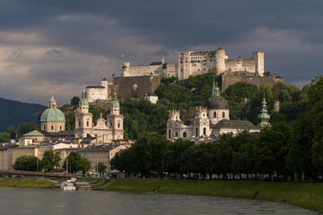 Fototapeta na wymiar View of Salzburg old town