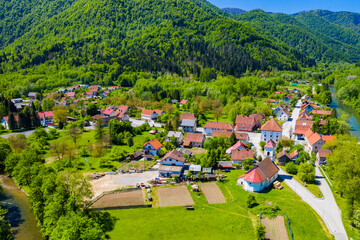Fototapeta Croatia, beautiful small town of Brod na Kupi in canyon of Kupa river in Gorski kotar obraz