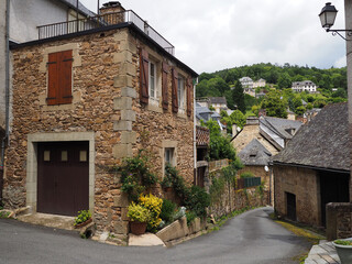 Fototapeta na wymiar dans un village de Corrèze - France