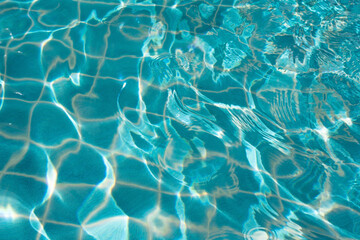 Bubbles and wave water in the pool