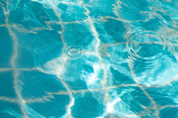Bubbles and wave water in the pool