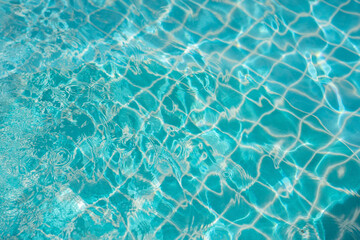Bubbles and wave water in the pool