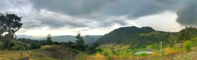 Fototapeta premium panoramic view of the mountains