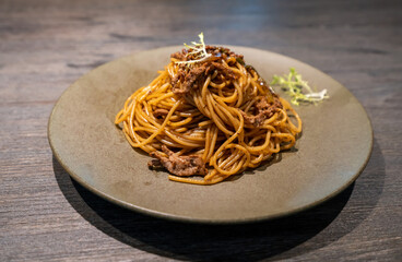 Spaghetti with beef and black pepper