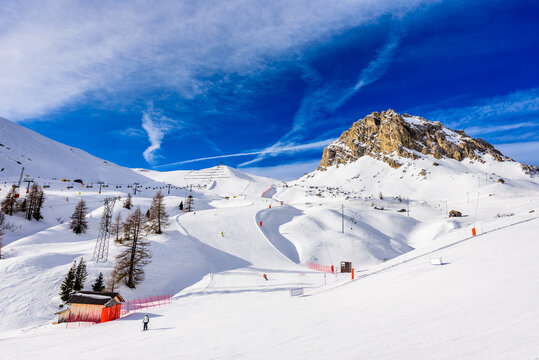 The Sellaronda is the ski circuit around the Sella group in Northern Italy. It lies between the four Ladin valleys of Badia, Gherd&euml;ina, Fascia, and Fodom.