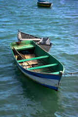 Obraz premium small boats of local fishermen, state of rio de janeiro.