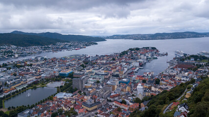Fototapeta na wymiar Bergen, Norvège, drone