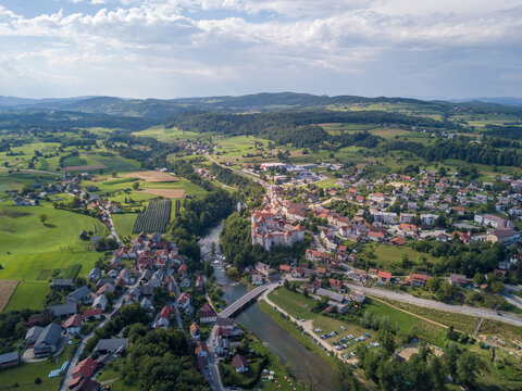 รูปภาพZuzemberk เลือกดูภาพถ่ายสต็อก เวกเตอร์ และวิดีโอ137 Adobe Stock