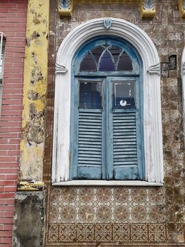 Bahia Window