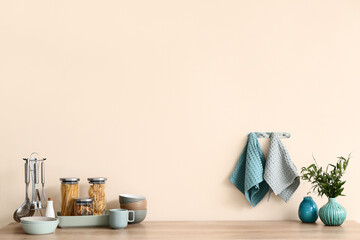 Obraz na płótnie Canvas Set of utensils on kitchen counter