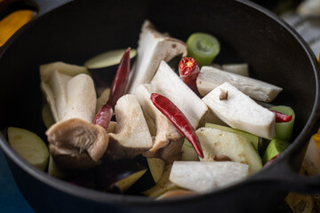 きのこたっぷりアヒージョ