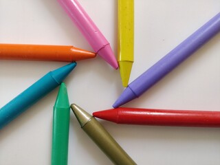 Fototapeta premium colored pencils on a white background