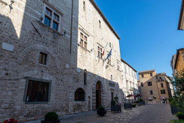 Fototapeta na wymiar common of narni in square of priori