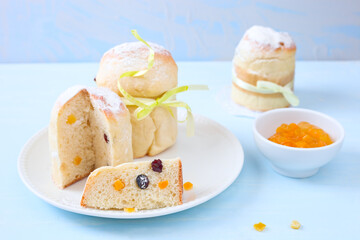 Hefe- Osterkuchen