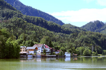 Fototapeta na wymiar Lake Kochel on the edge of the Bavarian Alps south of Munich (Bavaria, Germany)