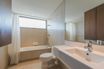 Fototapeta na wymiar Luxury bathroom bright colors in apartment 