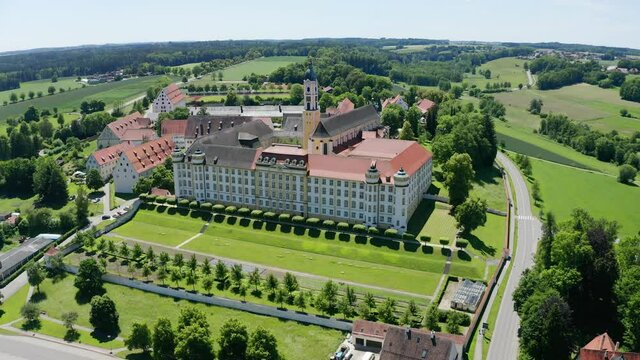 Aerial view, flight at Ochsenhausen monastery, with St. Georg monastery church, Ochsenhausen, Biberach district, Upper Swabia, Baden-W&uuml;rttemberg, Germany