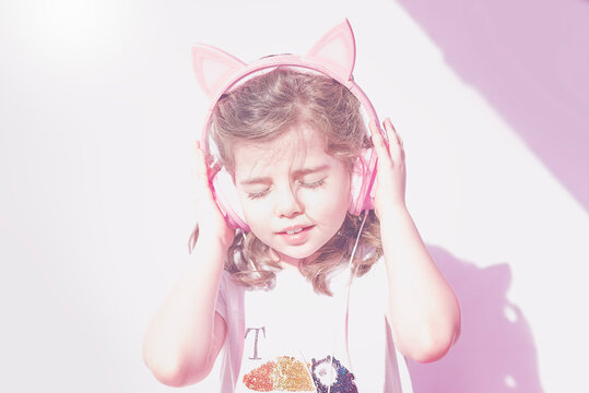 Pink music