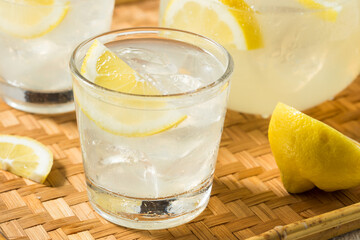 Refreshing Homemade Sweet Lemonade
