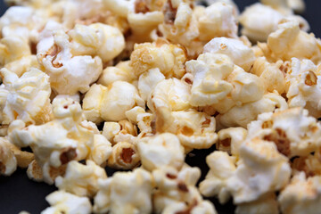 Heap of sweet popcorns
