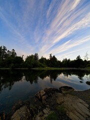 Obraz premium Sunset at the rocky shore of Victoria BC
