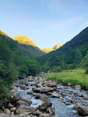 Rivière du cirque de Cagateille, une vallée des Pyrénées (Occitanie, France, Europe)