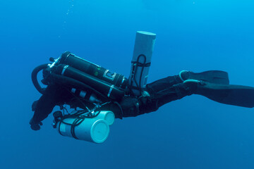 sub in decompressione con rebreather e stages