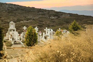 Grecki cmentarz - obrazy, fototapety, plakaty