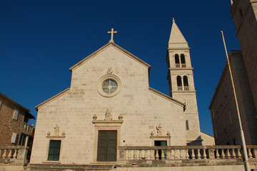 Fototapeta na wymiar Church of Saint Peter in Supetar