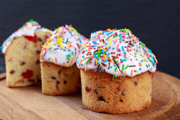 Muffin with white glaze