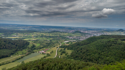 Fototapeta premium Wald und Wiesenlandschaft - Luftbild