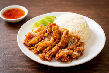 Hainanese chicken rice with fried chicken
