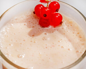 Milkshake with red currant berries