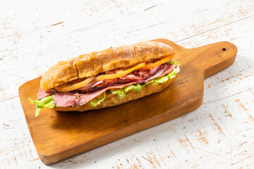 ハムとレタスのサンドウィッチ　Ham and lettuce open sandwich
