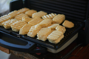 halloumi cheese on the grill