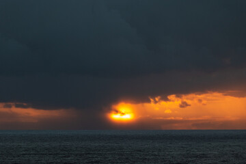Sonnenaufgang - Wolken - Lichtstimmung - Atlantik - Kanarische Inseln - Unwetter