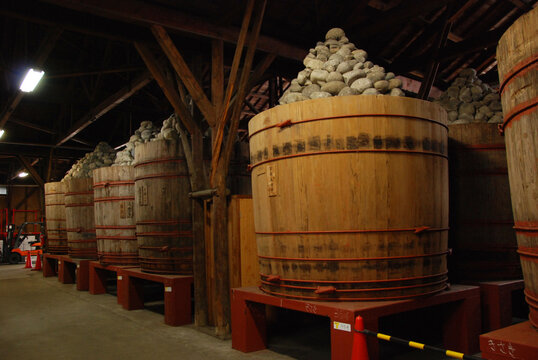MISO barrel in MISO(soybeans) warehouse / 味噌蔵の内部と味噌樽