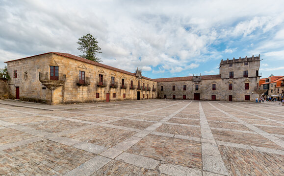 Old Market Square And Nerve Center Of The City Of Cambados. One Of The Most Beautiful Squares In Galicia. Tourism In Galicia. The Most Beautiful Spots In Spain.