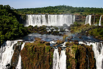 Water cascading over the Iguacu falls in Brazil