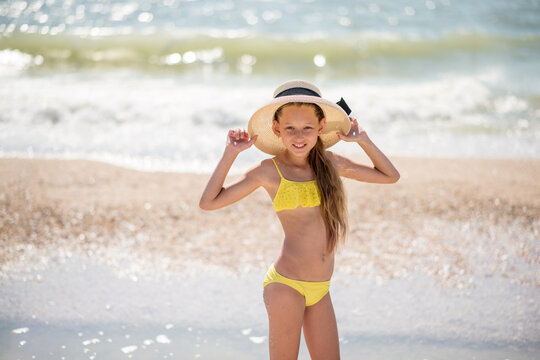 8,057 BEST Child Model Swimsuit IMAGES, STOCK PHOTOS & VECTORS | Adobe Stock