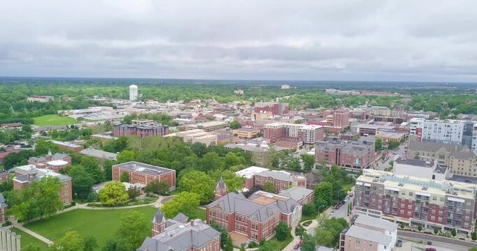 Slow Drone Flight over Columbia Missouri