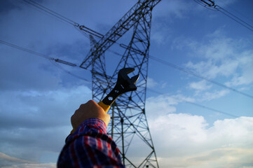 Energy network and power line service concept