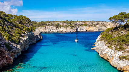A quiet Bay with turquoise water. Blue sky.
