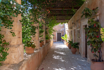 Fototapeta na wymiar Hallway at a monastery in Greece