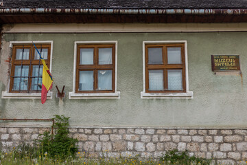 Fototapeta na wymiar Old building in the mountain village