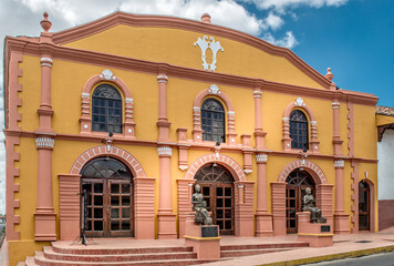 Obraz premium Main Theatre, Leon ,Nicaragua