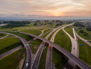 Transport hub with multi-level roads